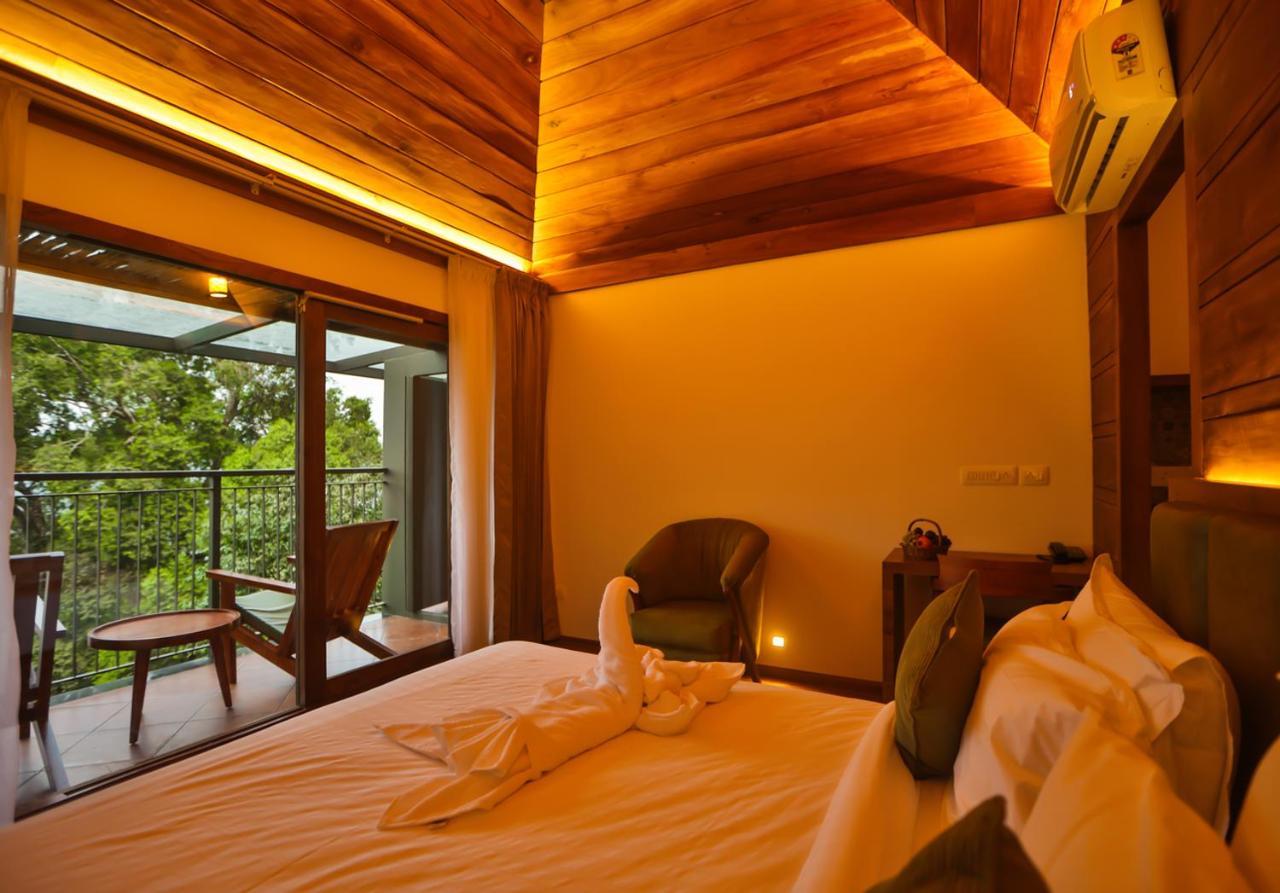 Chembarathi Wayanad Boutique Resort Vaduvanchal Exteriör bild